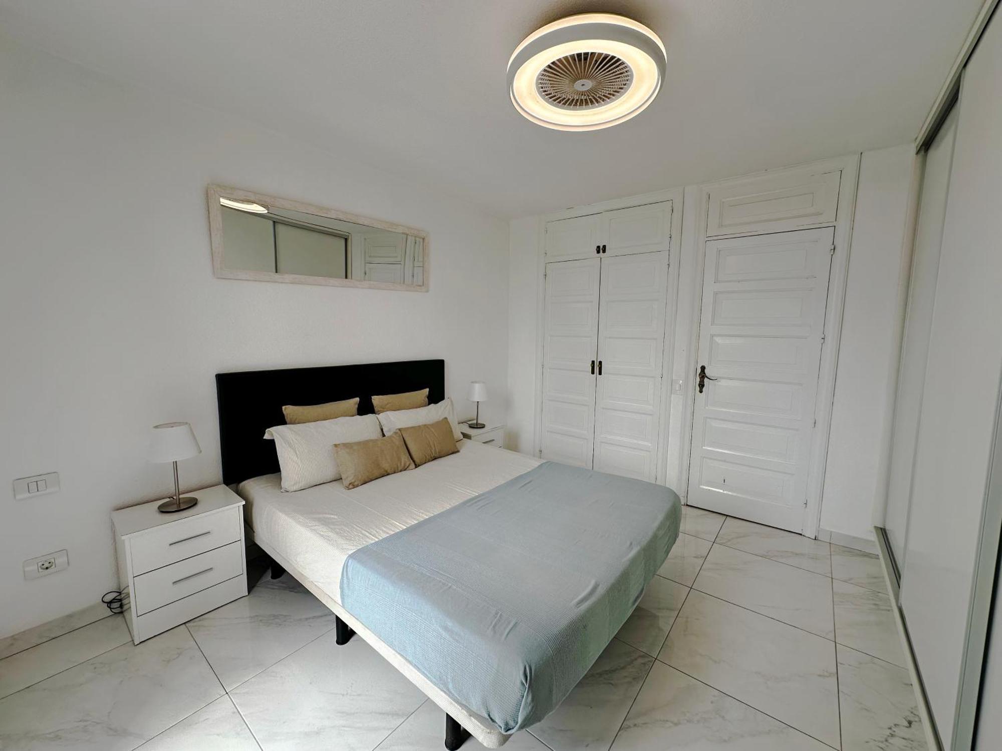 Classbnb - 3 Apartments 50M From The Las Americas Promenade أرونا المظهر الخارجي الصورة