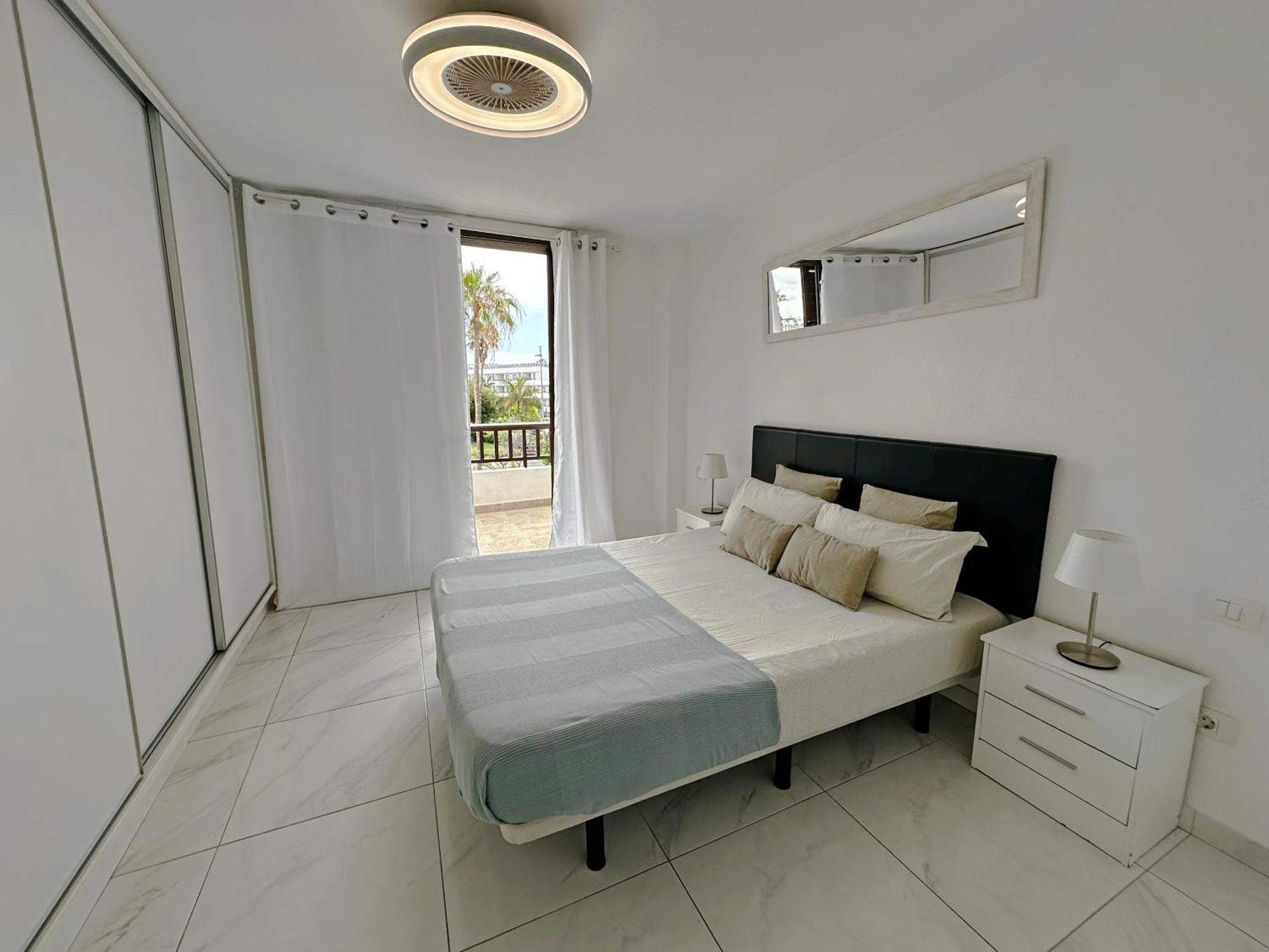 Classbnb - 3 Apartments 50M From The Las Americas Promenade أرونا المظهر الخارجي الصورة