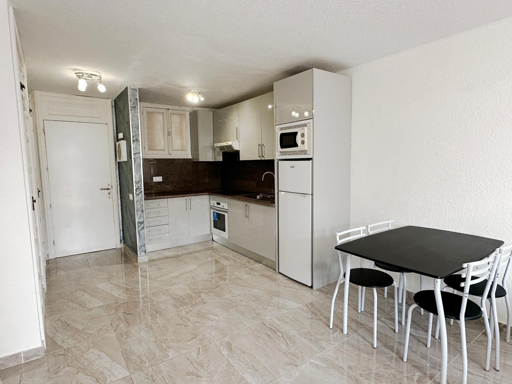 Classbnb - 3 Apartments 50M From The Las Americas Promenade أرونا المظهر الخارجي الصورة