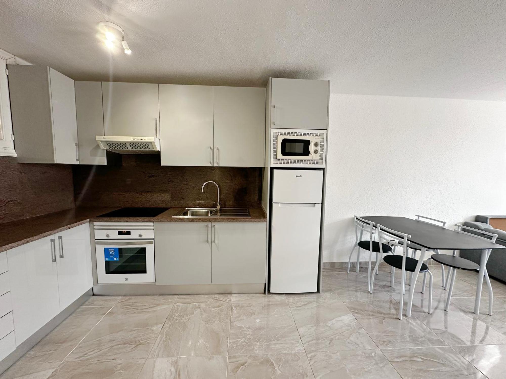 Classbnb - 3 Apartments 50M From The Las Americas Promenade أرونا المظهر الخارجي الصورة