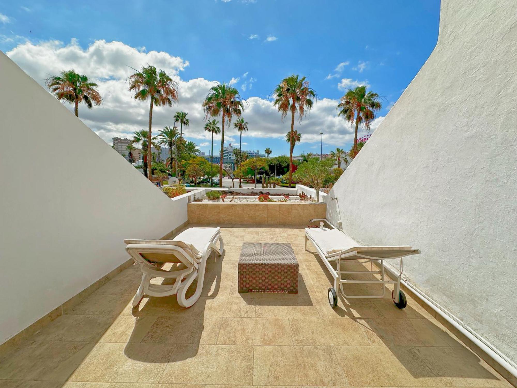 Classbnb - 3 Apartments 50M From The Las Americas Promenade أرونا المظهر الخارجي الصورة