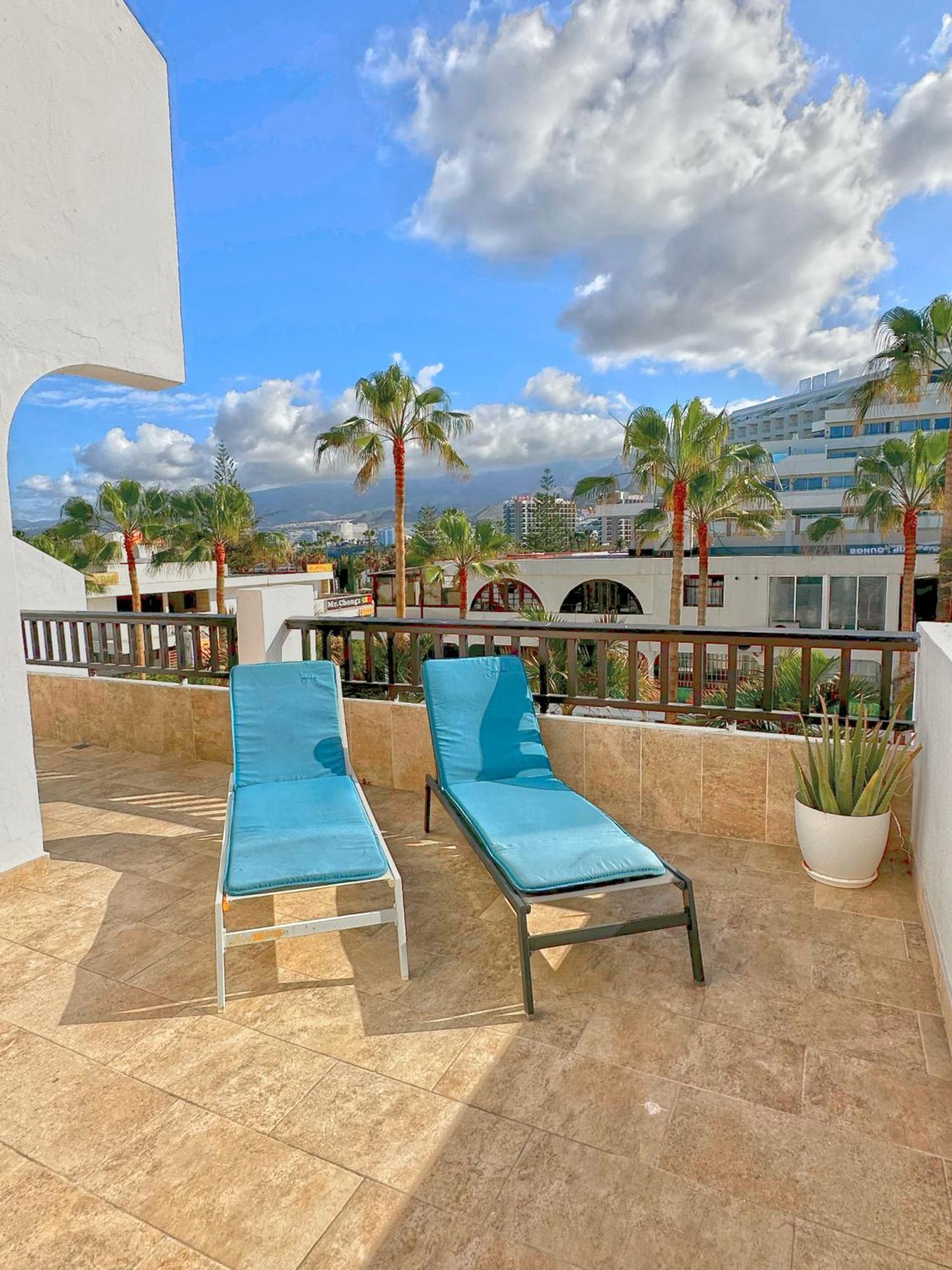 Classbnb - 3 Apartments 50M From The Las Americas Promenade أرونا المظهر الخارجي الصورة