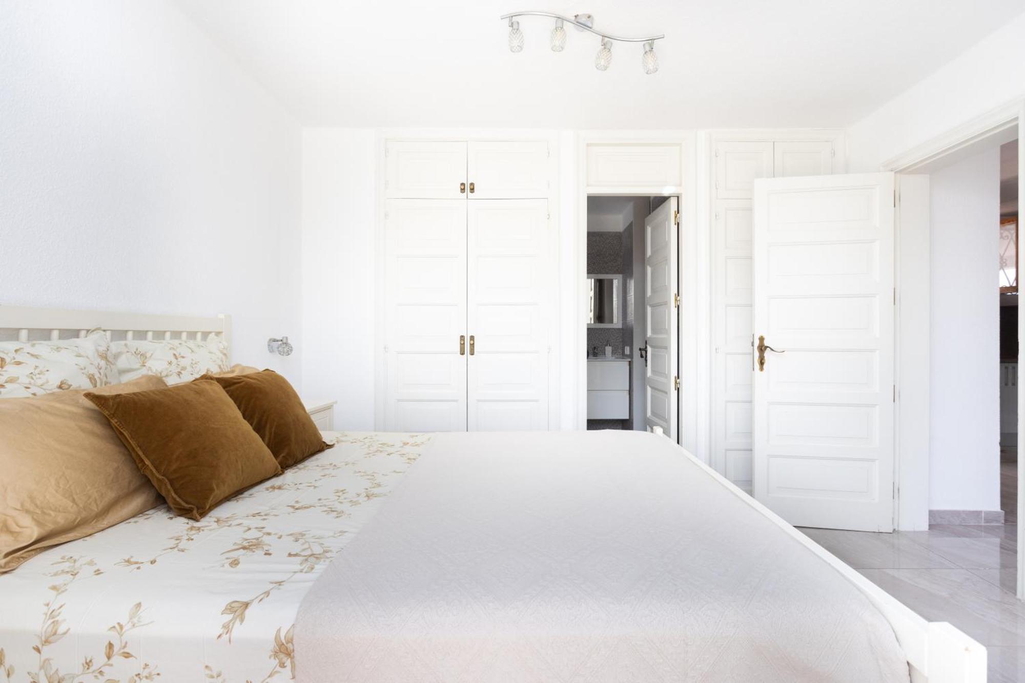 Classbnb - 3 Apartments 50M From The Las Americas Promenade أرونا المظهر الخارجي الصورة