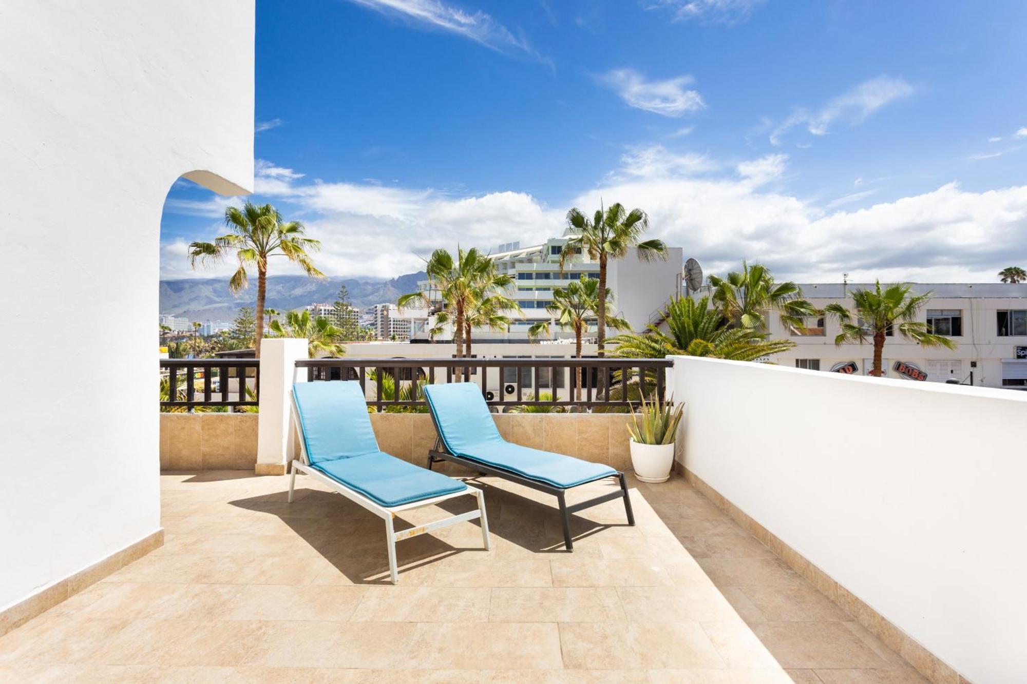 Classbnb - 3 Apartments 50M From The Las Americas Promenade أرونا المظهر الخارجي الصورة