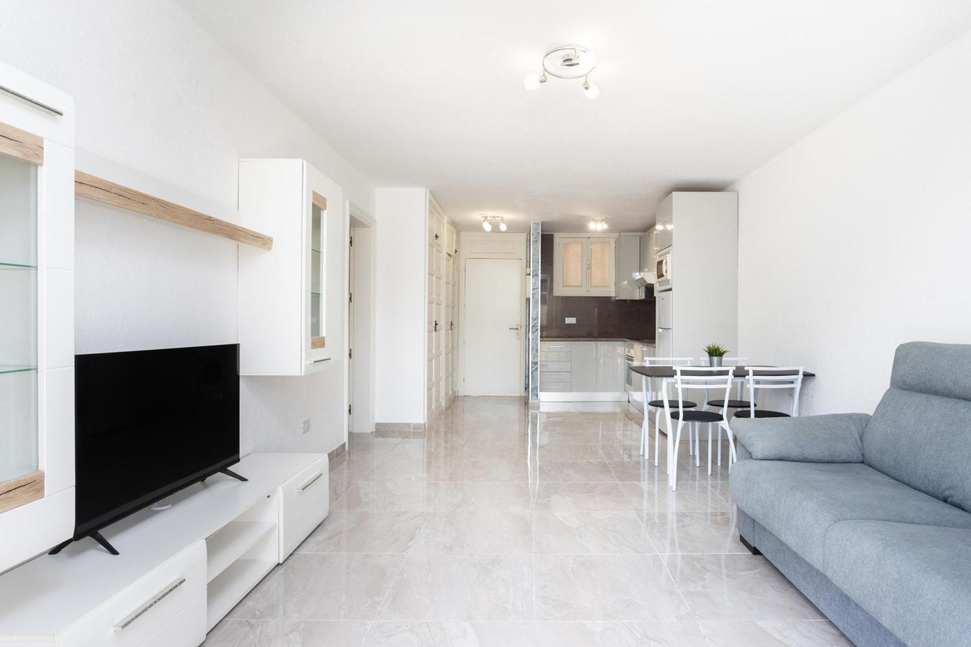 Classbnb - 3 Apartments 50M From The Las Americas Promenade أرونا المظهر الخارجي الصورة