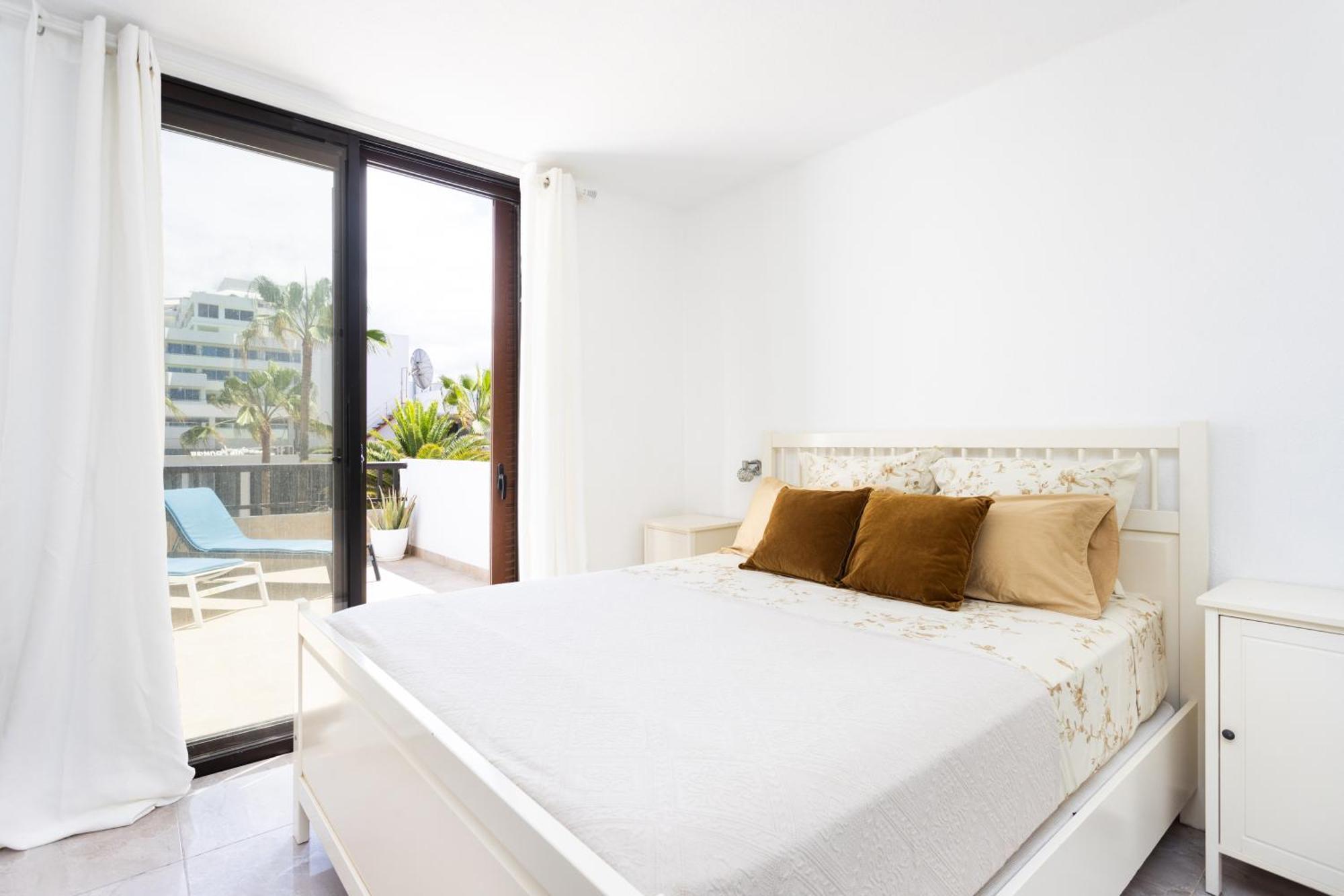 Classbnb - 3 Apartments 50M From The Las Americas Promenade أرونا المظهر الخارجي الصورة