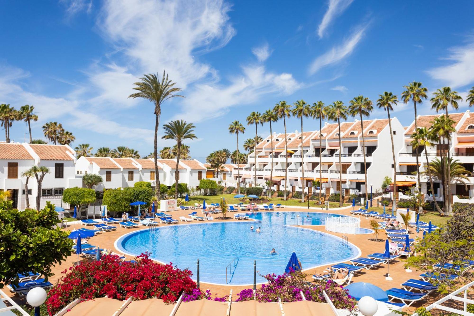 Classbnb - 3 Apartments 50M From The Las Americas Promenade أرونا المظهر الخارجي الصورة